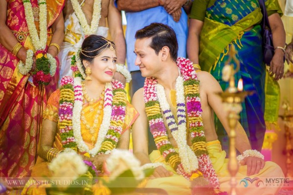 rose petals malai for wedding  petals 14